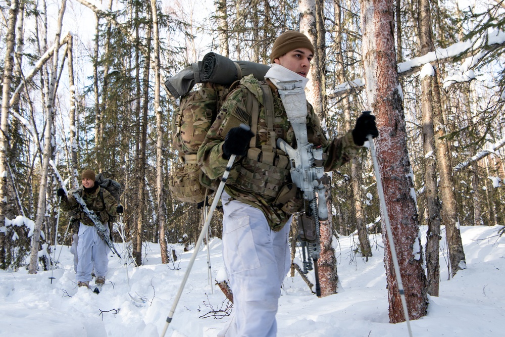 Scout Platoon holds reconnaissance and mobility training