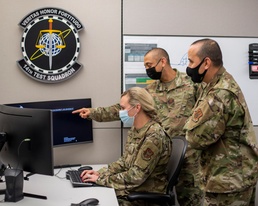 Space Fence Program receives cybersecurity assessment from 14th Test Squadron