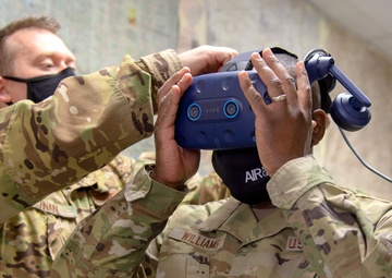 ANG command chief visits 123rd Airlift Wing