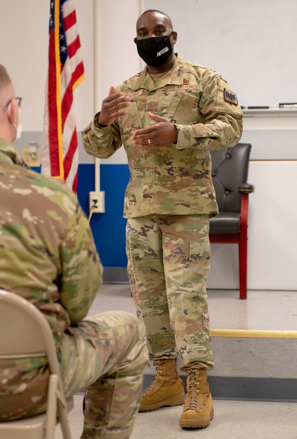 ANG command chief visits 123rd Airlift Wing