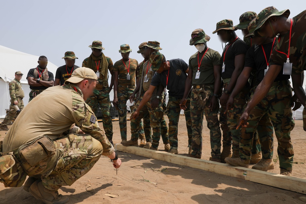 TCCC &amp; IED Training: Ghana and British Armed Forces