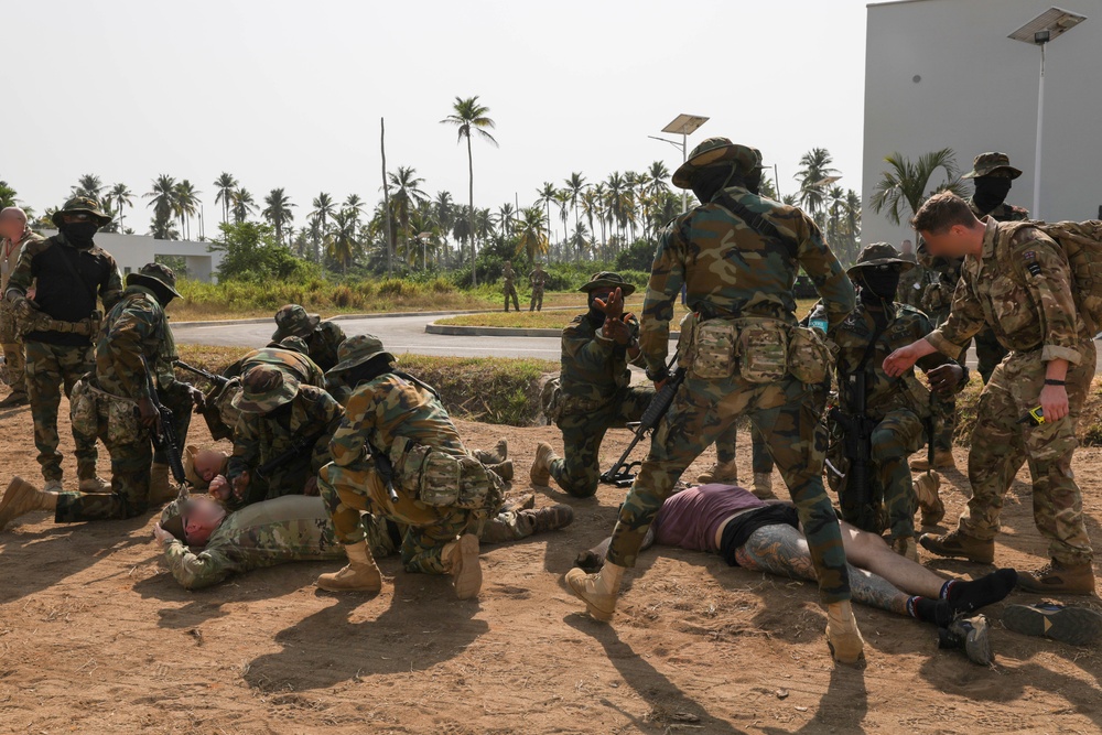TCCC &amp; IED Training: Ghana and British Armed Forces