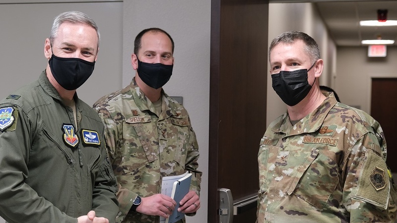 USAFWC vice commander visits 505th CCW