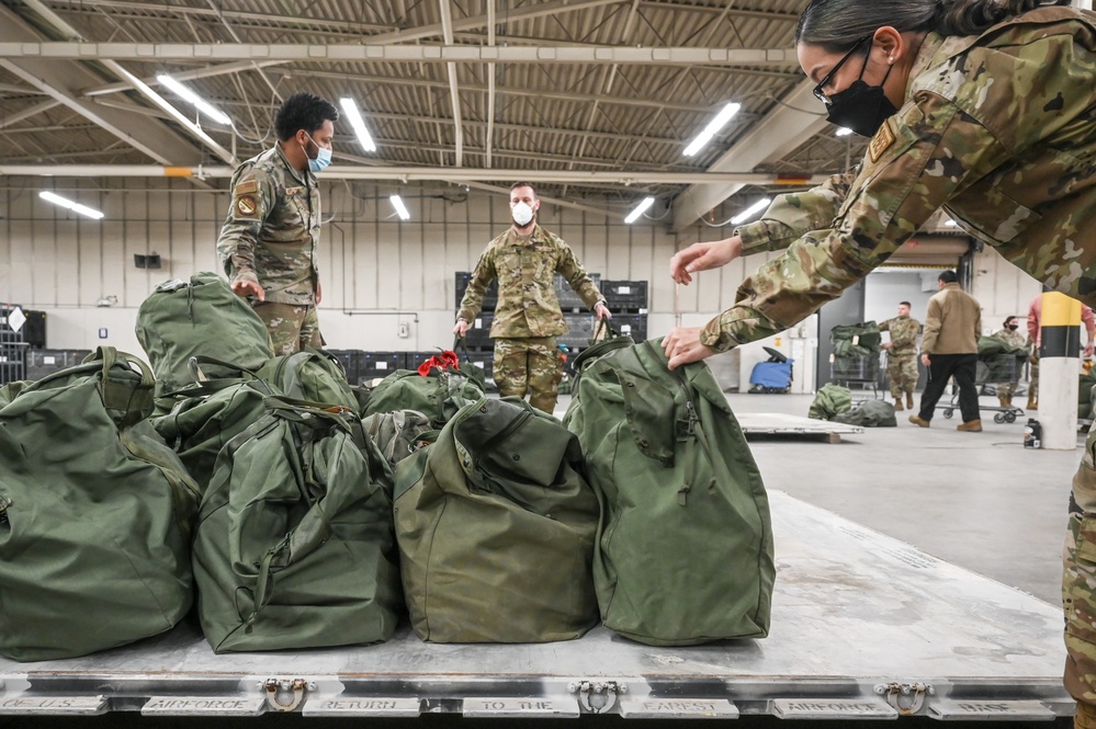 Mobility bag load-up