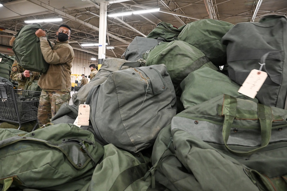 Mobility bag load-up