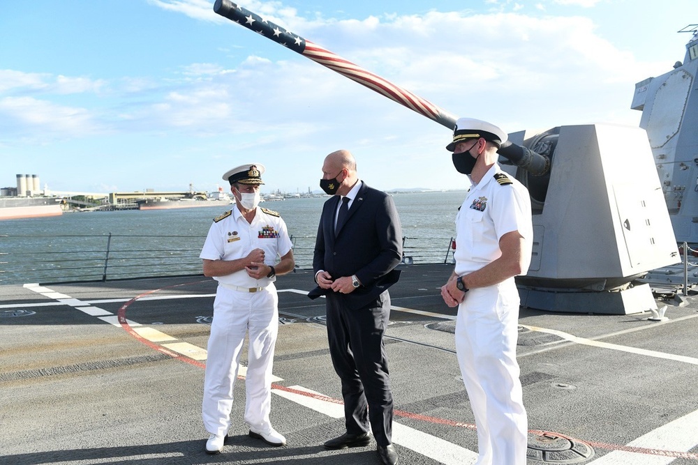 Australia Minister of Defence Visits Sampson