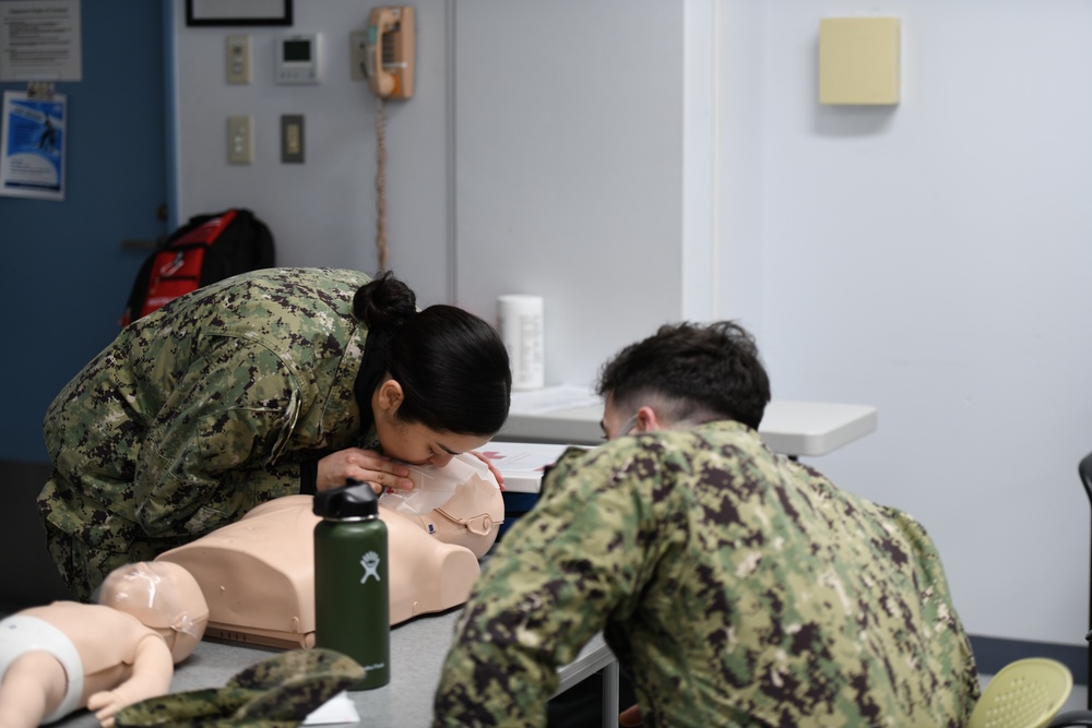 NAF Misawa Sailors Participate in CPR Training