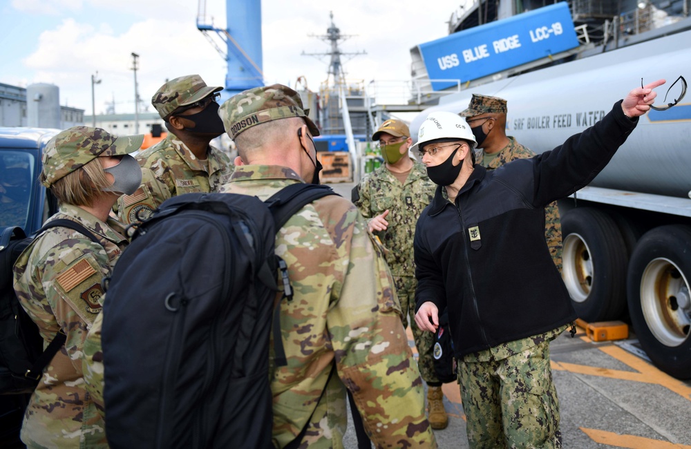 Tour aboard USS Blue Ridge