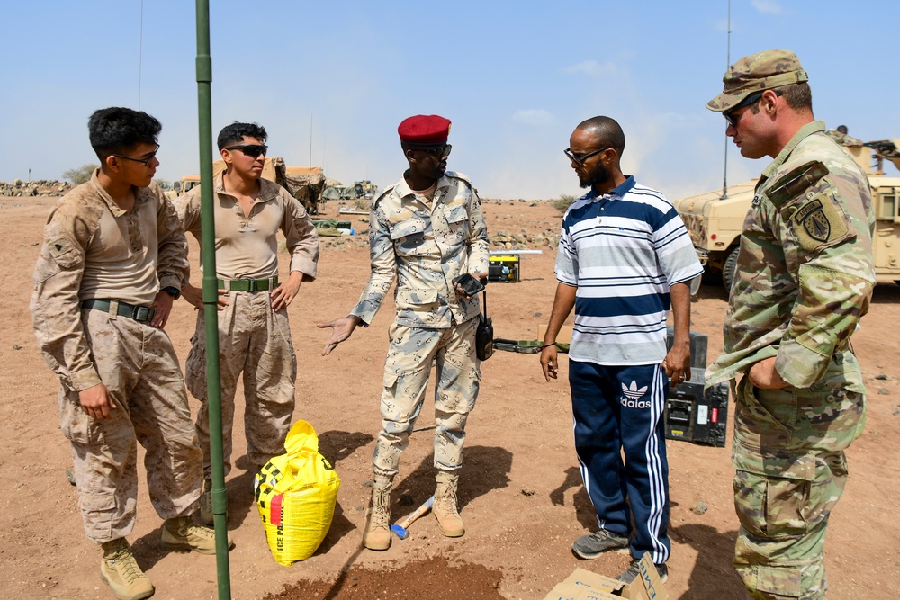 Marines, Soldiers conduct C2 Exercise