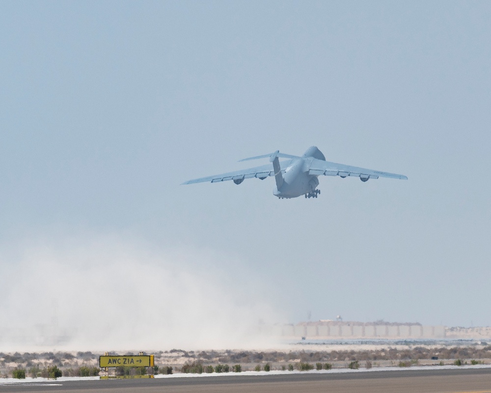 C-5 Take Off at Al Dhafra