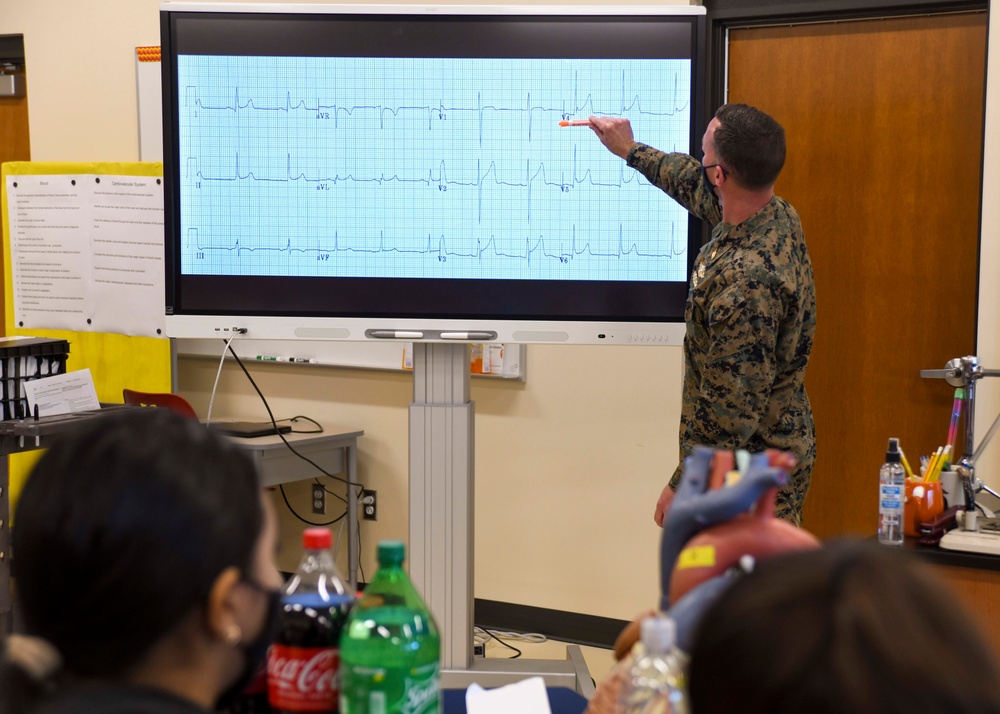 Naval Medical Center Camp Lejeune revives STEM outreach with local area schools