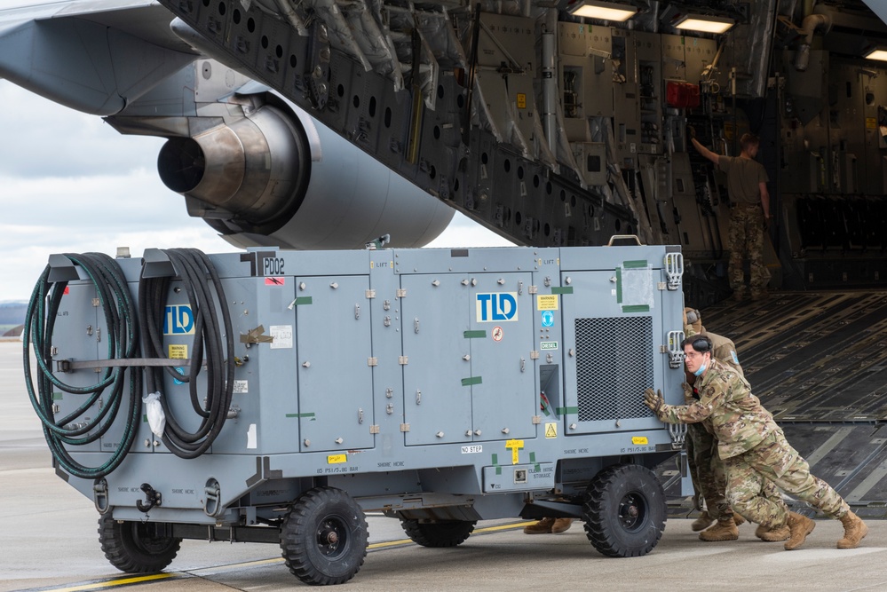 Spangdahlem Air Base receives supplies in support of theater ops