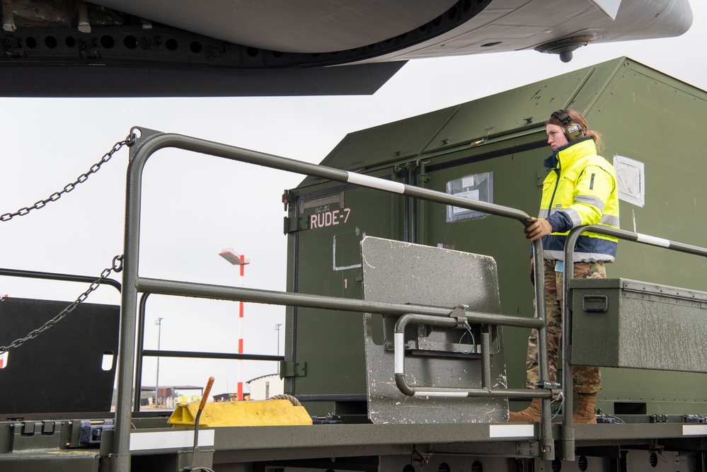 Spangdahlem Air Base receives supplies in support of theater ops