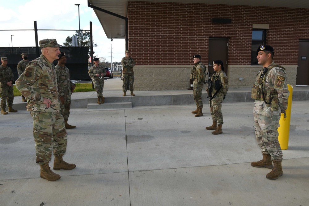 Gen. Arnold W. Bunch, Jr., Air Force Materiel Command commander visits Robins AFB