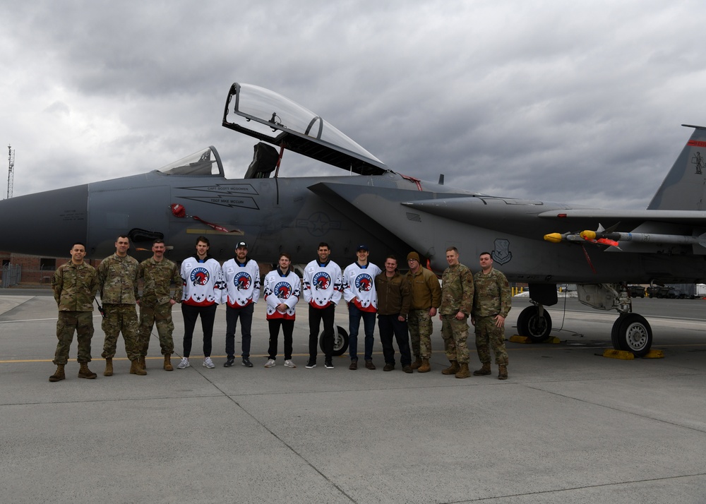 Dvids Images 104th Fighter Wing Hosts Springfield Thunderbirds [image 7 Of 9]
