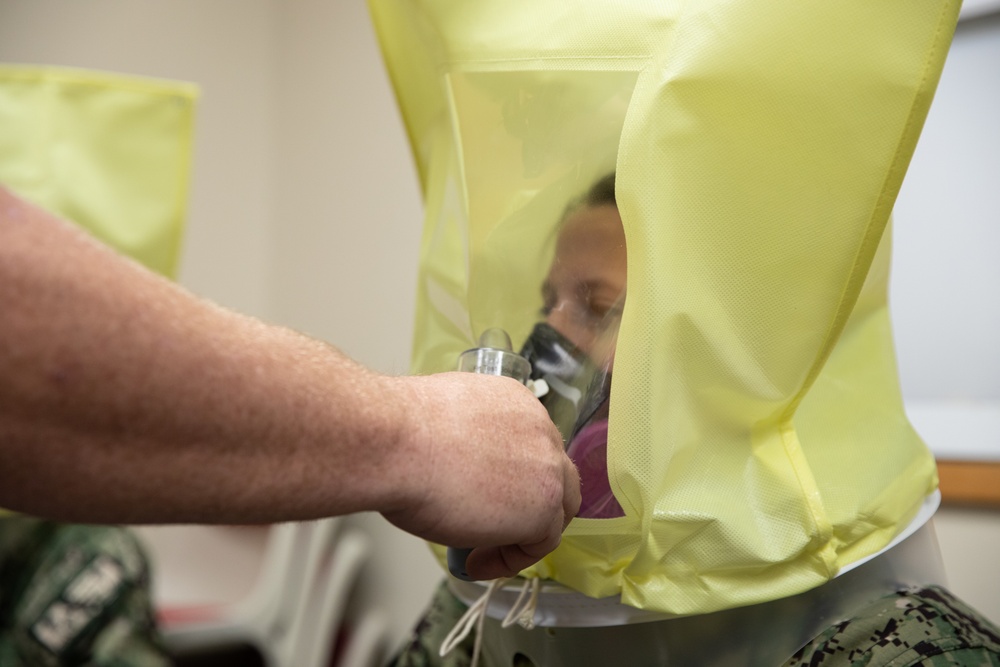 A U.S. Navy medical response team arrives in Phoenix Arizona to help support the community.