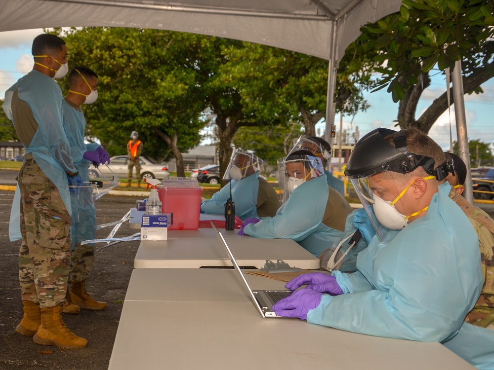 Puerto Rico National Guard support COVID-19 testing