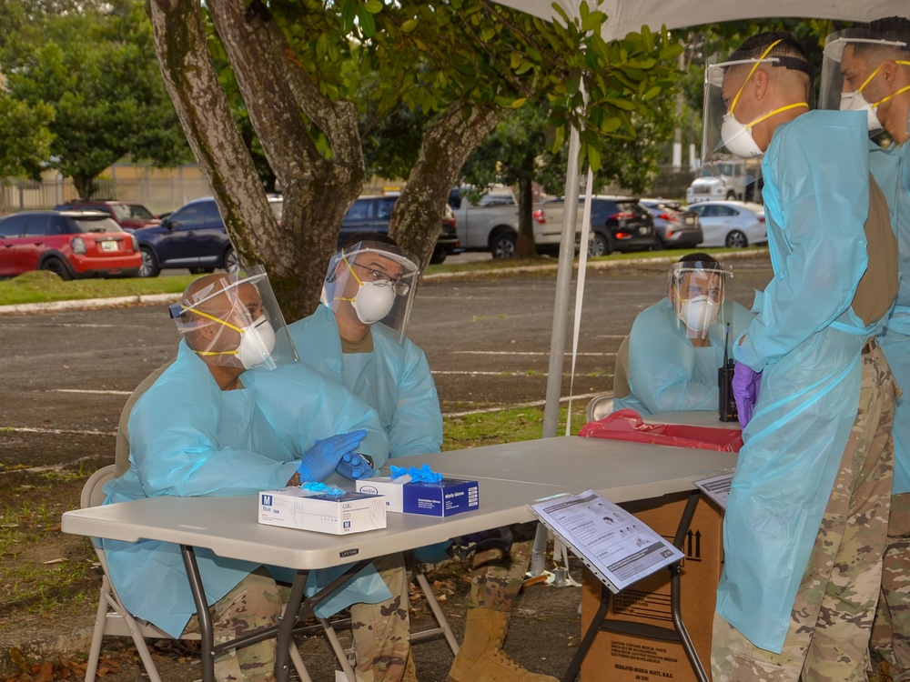 Puerto Rico National Guard support COVID-19 testing