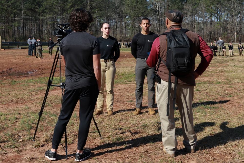 6th Marine Corps District Commanding Officer Speaks with the Officer Candidates of Tuscaloosa, Alabama