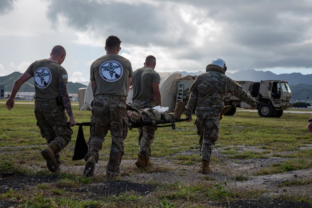 VMM-268 MEDEVAC Training with Army's 8th FRSD