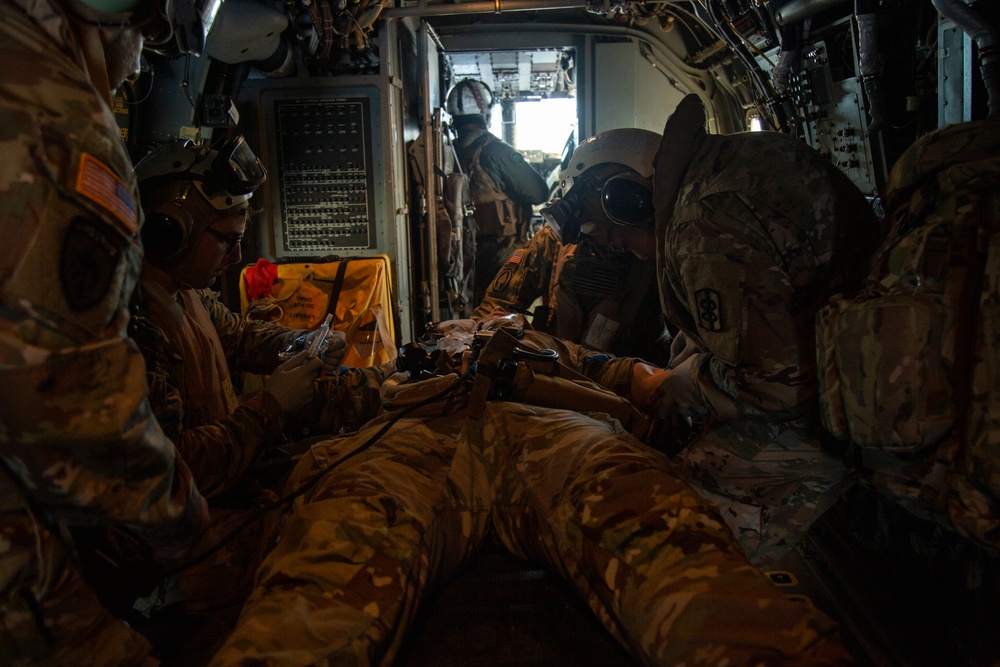 VMM-268 MEDEVAC Training with Army's 8th FRSD