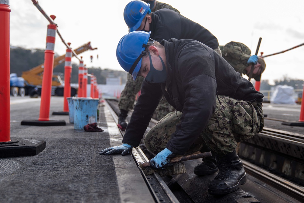 USS Ronald Reagan (CVN 76) Catapult Maintenance