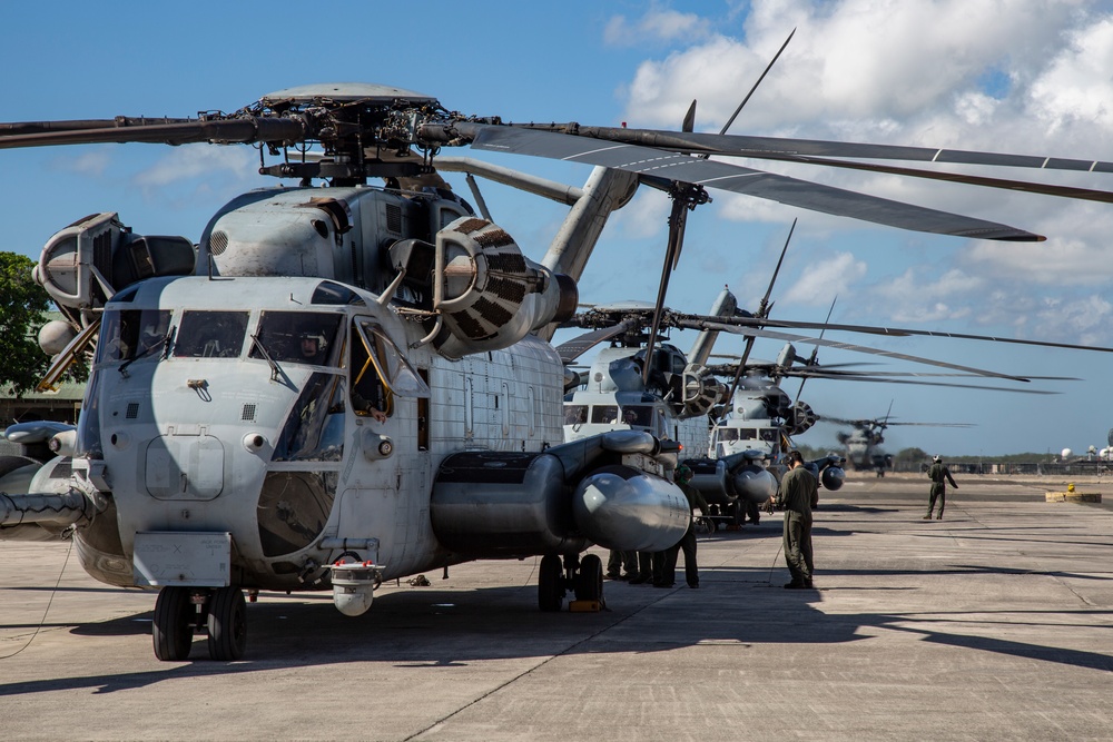 HMH-463 Pier Fly-on for Deployment for Training and Deactivation