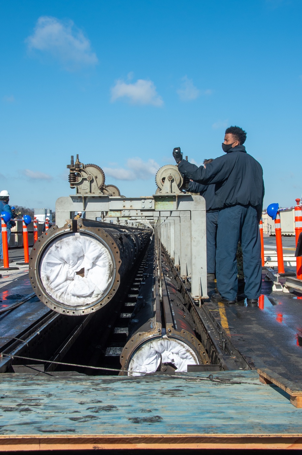 USS Ronald Reagan (CVN 76) Catapult Maintenance