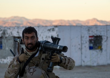 United Arab Emirates Presidential Guard participates in MWX 1-22