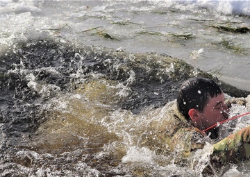 Photo Essay: CWOC class 22-03 students jump in for cold-water immersion training, Part V