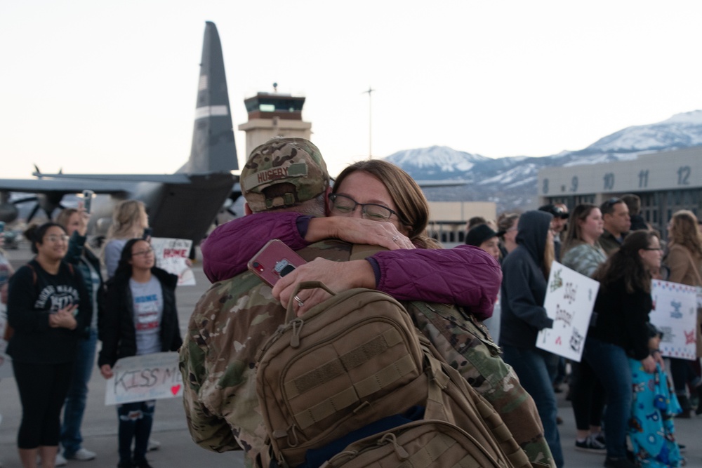 Welcome Home: High Rollers return from deployment