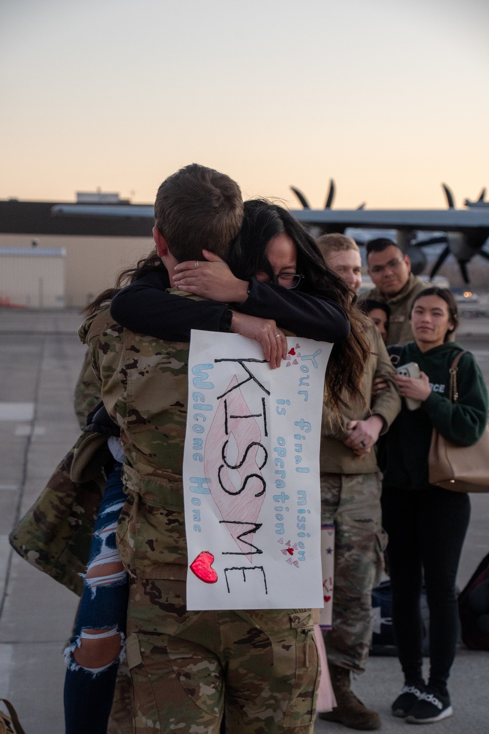 Welcome Home: High Rollers return from deployment