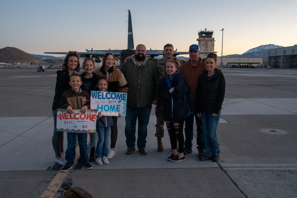 Welcome Home: High Rollers return from deployment