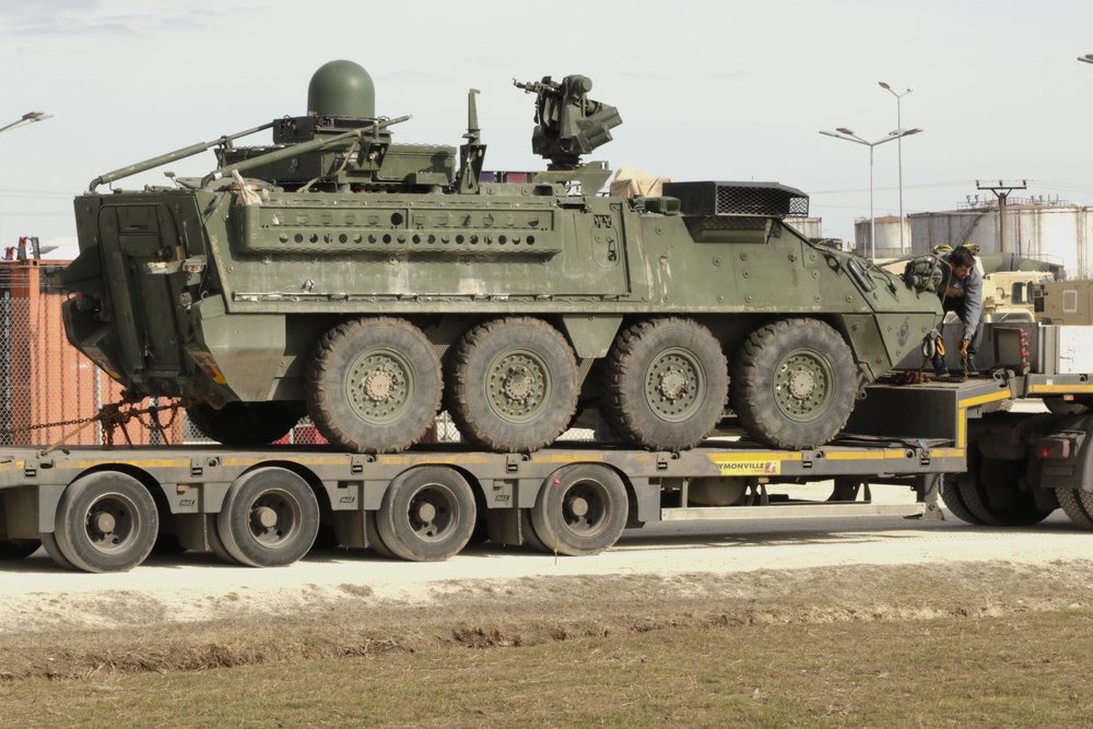 Delivery: 2nd Cavalry Regiment vehicles arrive at Mihail Kogălniceanu Airbase