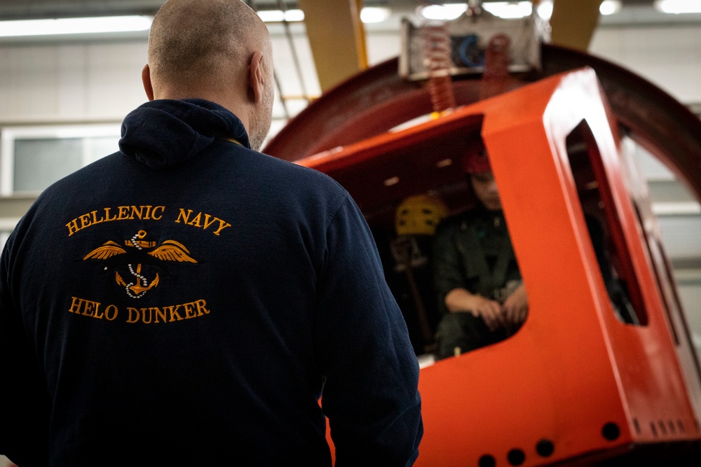 Air CAV Dunker Training