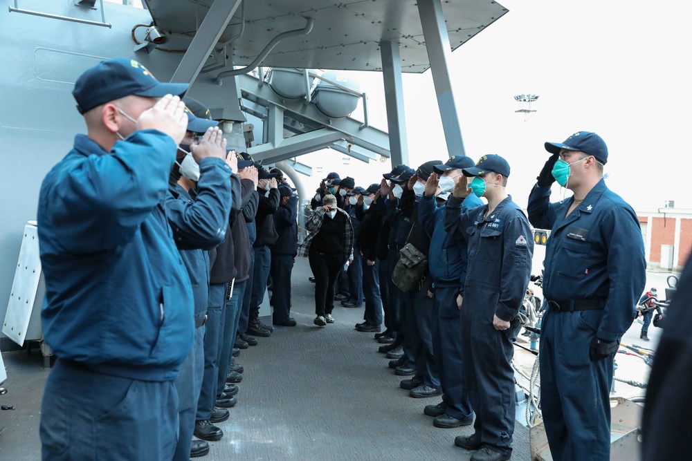 Sailors are rung off USS Ross