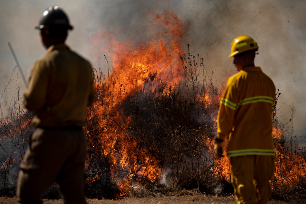 Firefighters Conduct Prescribed Burns on Dyess AFB