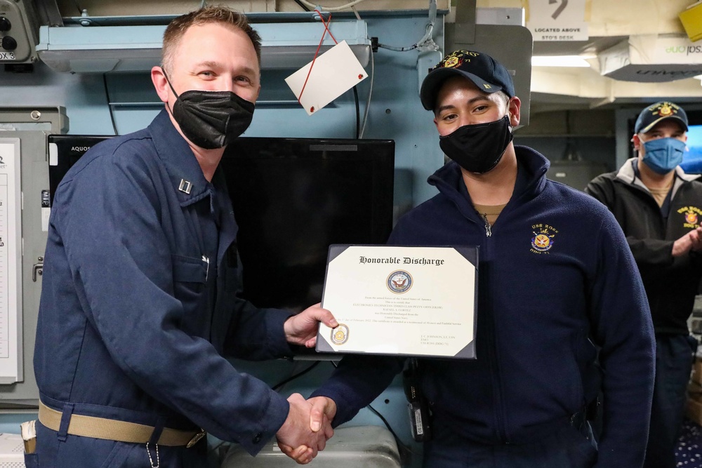 ET3 Cortez reenlistment