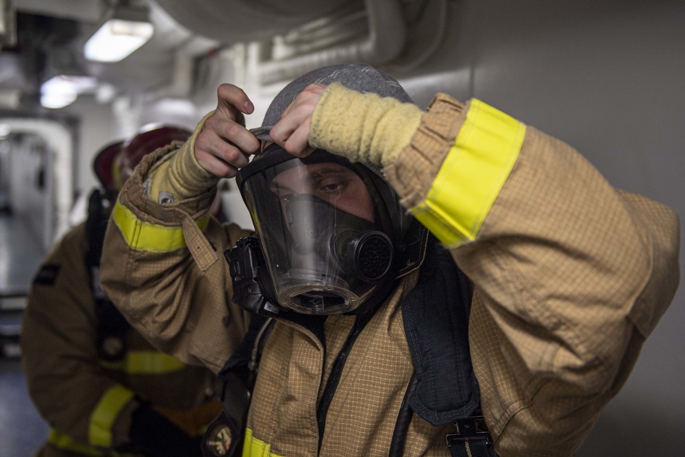 USS America Conducts Damage Control Drill