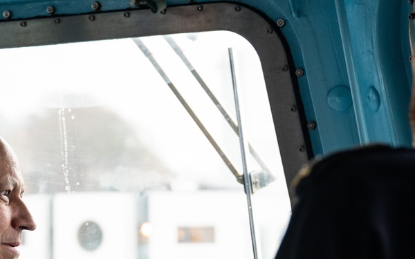 SECNAV visits Norway