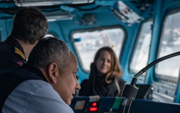 SECNAV visits Norway