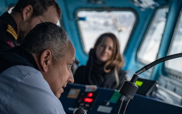 SECNAV visits Norway