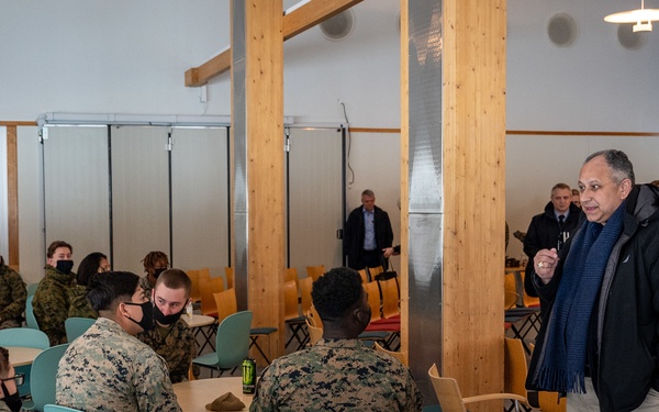 SECNAV visits Norway