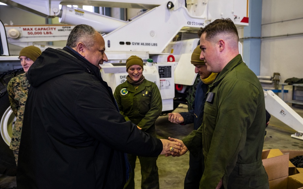 SECNAV visits Norway