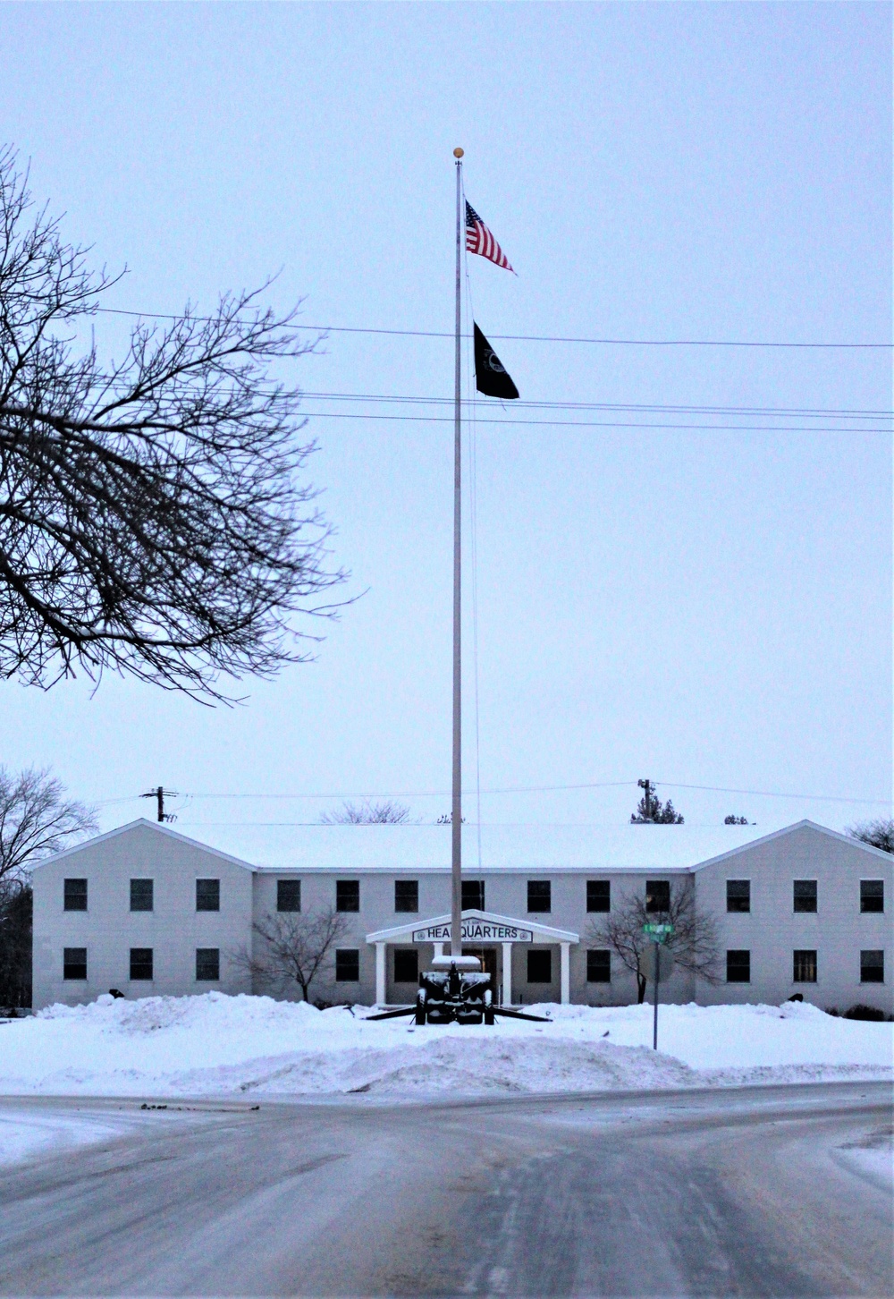 79th MP Soldier supporting OAW flies special flag for Chicago Police Memorial Foundation