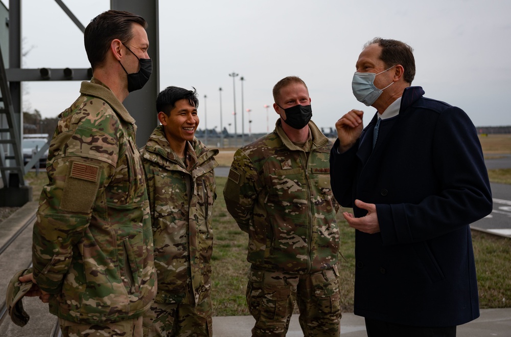 DVIDS - Images - Secretary Of Defense Visits Poland [Image 1 Of 3]