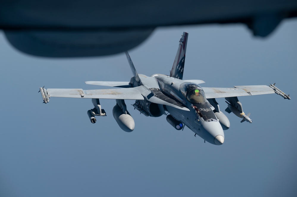 908th EARS KC-10 Extender supports US Navy exercise