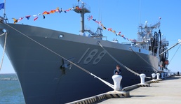 Six CIVMARS Present Joshua Humphreys in Full Dress