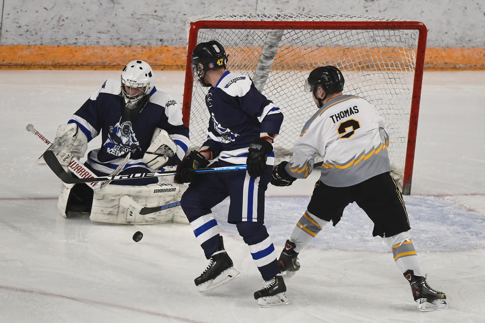 Arctic Warriors top Icemen 6-2 in Army vs Air Force hockey