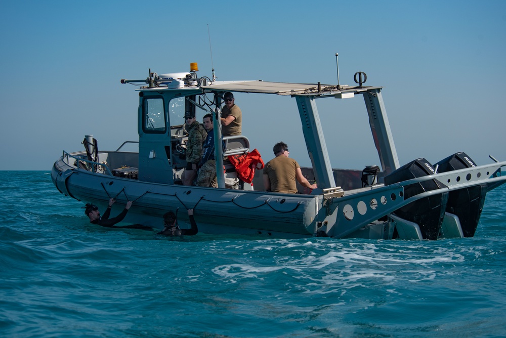 IMX/CE 2022 Helicopter Insertion and Extraction Training